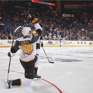 Meet your Posher, Mitchell